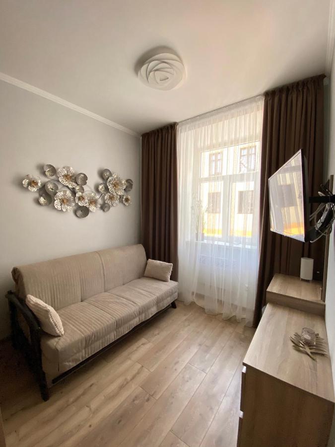 Homelike Apartment Лвив Екстериор снимка