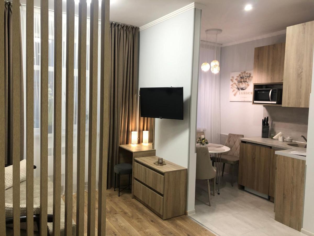 Homelike Apartment Лвив Екстериор снимка